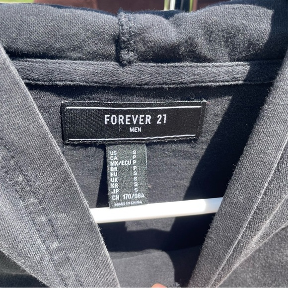 Forever 21 “Fear the Youth” faded hoodie - Picture 4 of 4